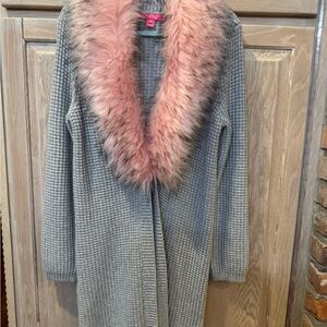 Lilly Pulitzer Gray long Cardigan with Pink Faux Fur Collar
